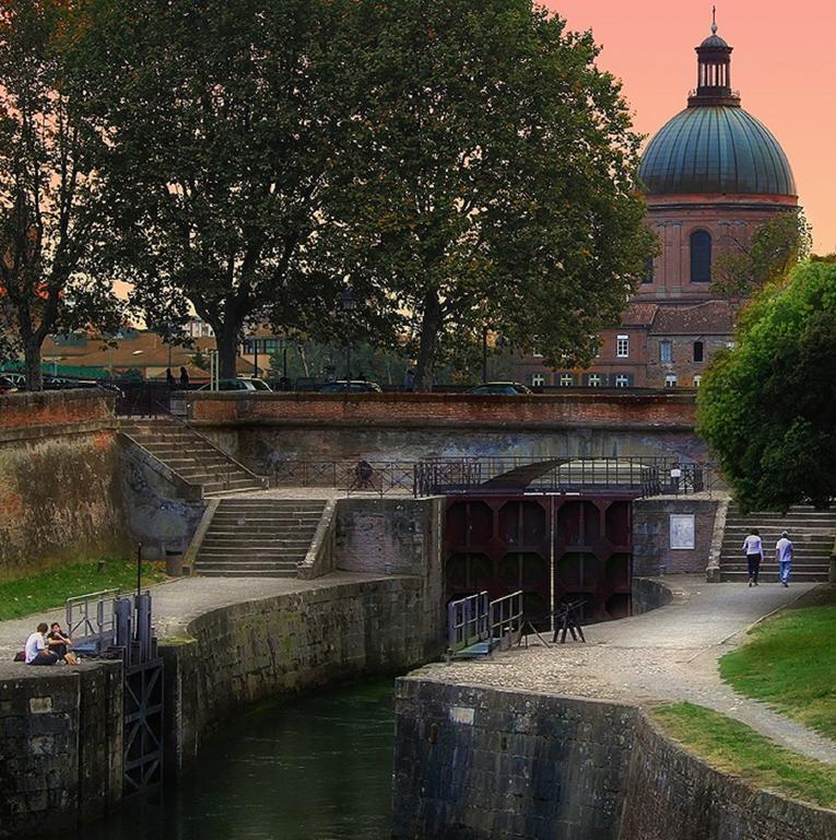 Le Clos Des Nobles Apartment Toulouse Bagian luar foto